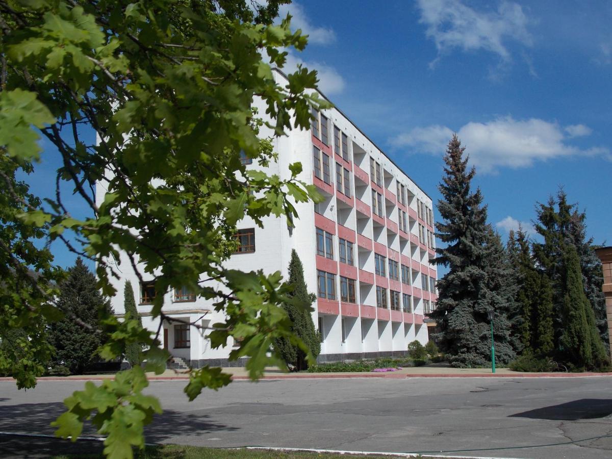 Hotel Dibrova Biała Cerkiew Zewnętrze zdjęcie