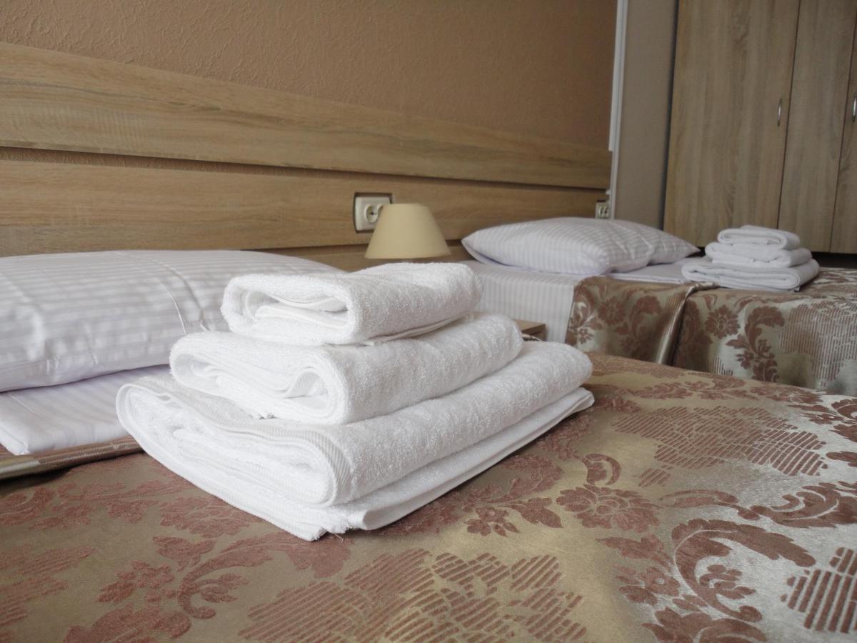 Hotel Dibrova Biała Cerkiew Zewnętrze zdjęcie