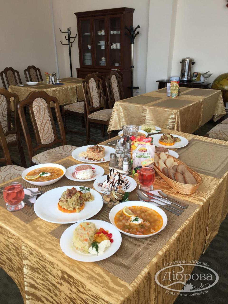 Hotel Dibrova Biała Cerkiew Zewnętrze zdjęcie